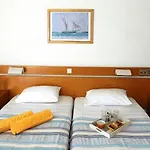 Apollon Hotel apartamentowy Karystos (Evia)