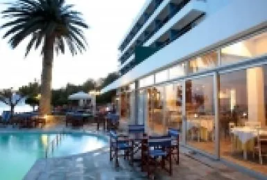 Aparthotel Apollon 4*